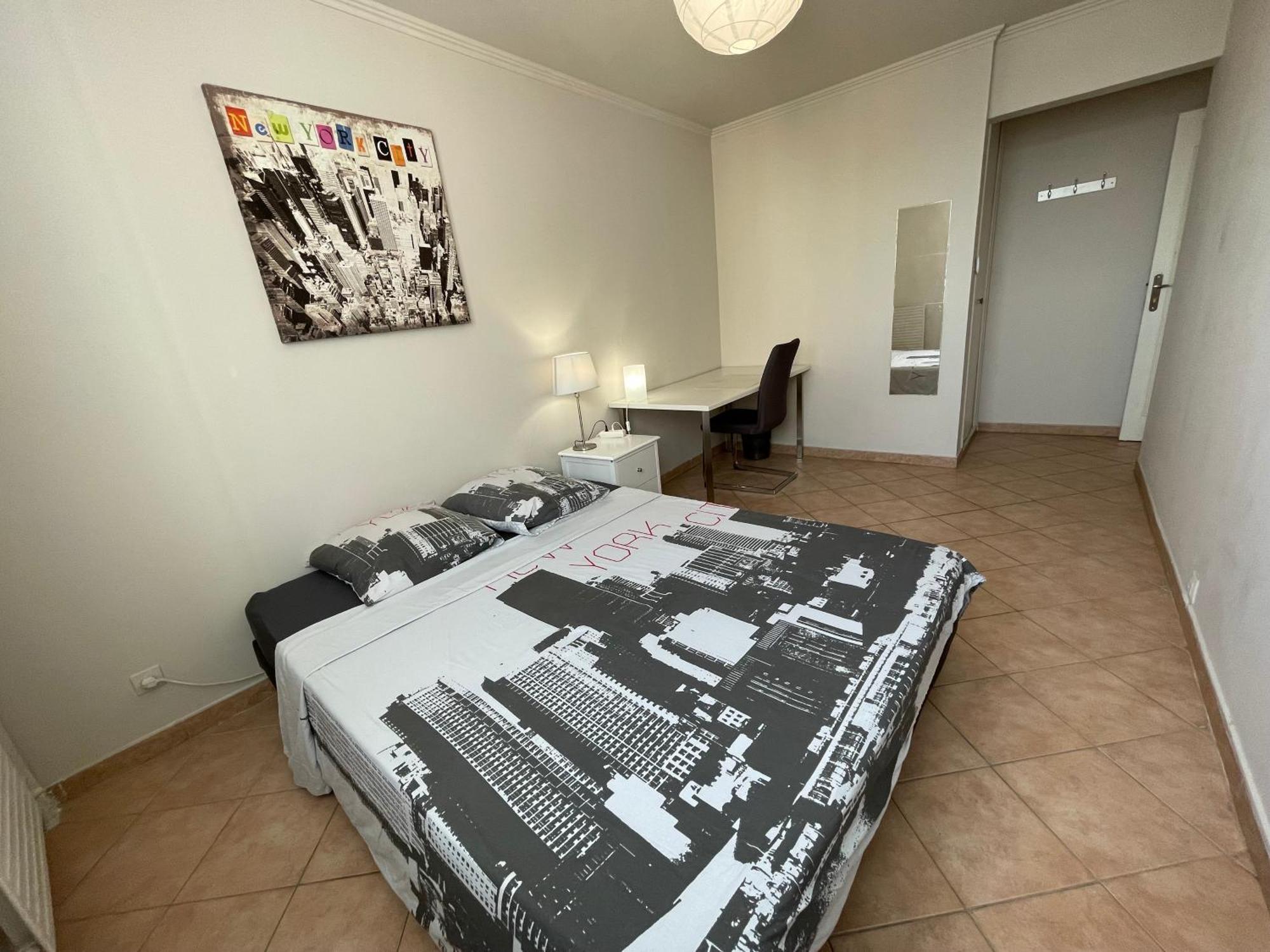 Chambre Privee En Colocation Dans Un Appartement Vaulx En Velin Centre Exterior foto