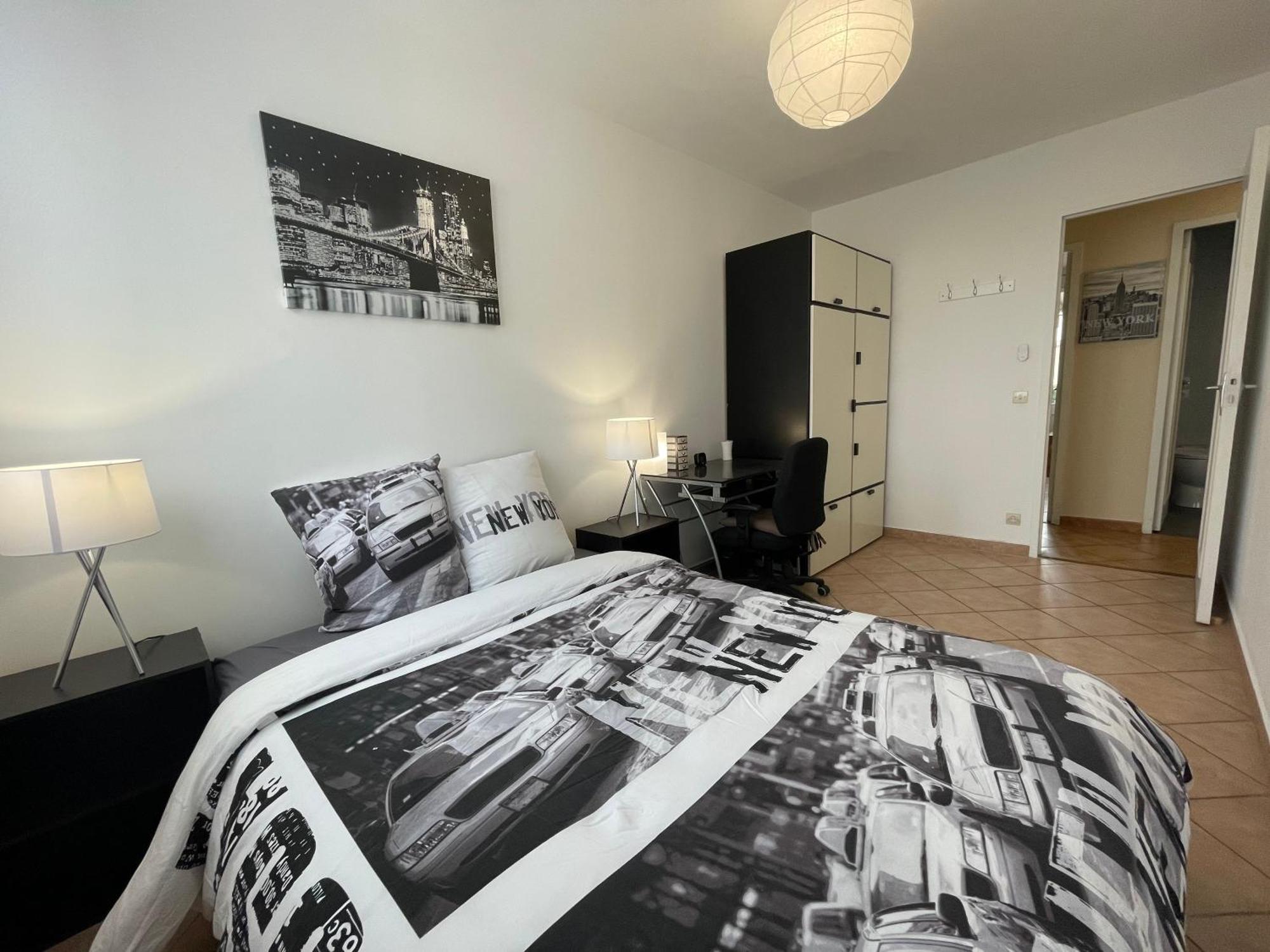Chambre Privee En Colocation Dans Un Appartement Vaulx En Velin Centre Exterior foto