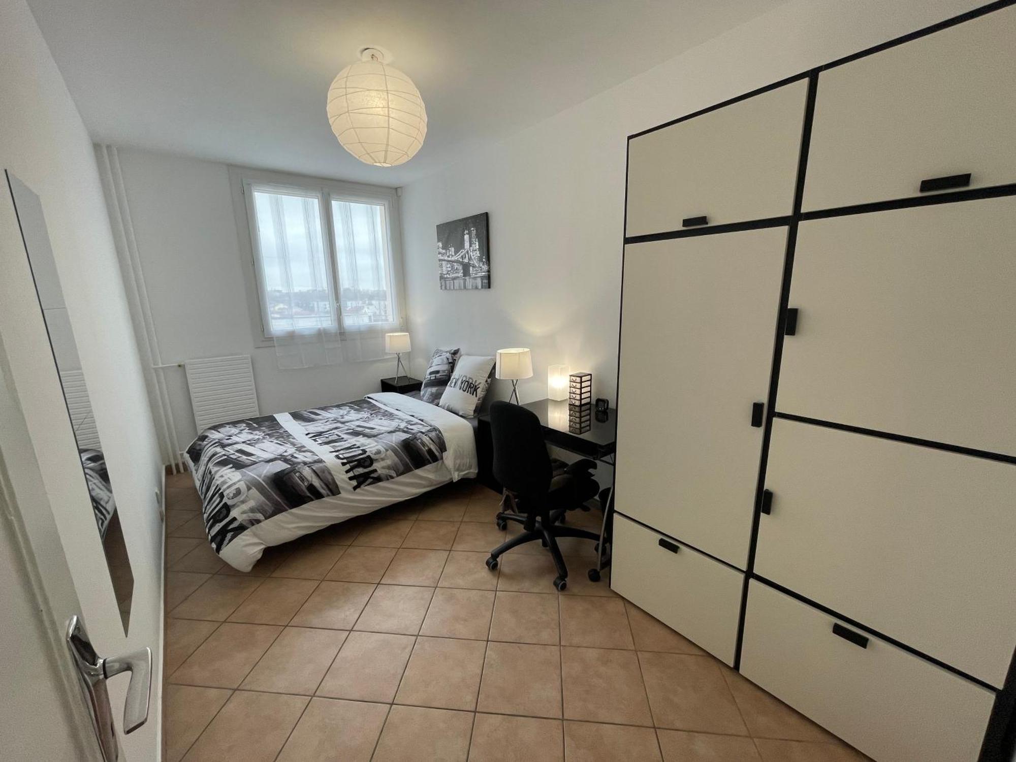 Chambre Privee En Colocation Dans Un Appartement Vaulx En Velin Centre Exterior foto